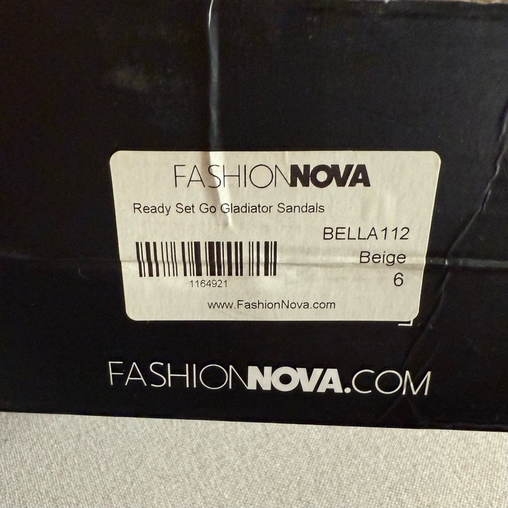 Fashion Nova Ready Set Go Gladiator Sandals – Beige | Size 6 - Picture 3 of 5